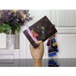 Christmas passport holder